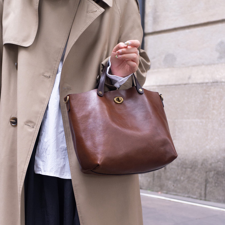 Vintage Full-Grain Vegetable-Tanned Leather Tote Bag
